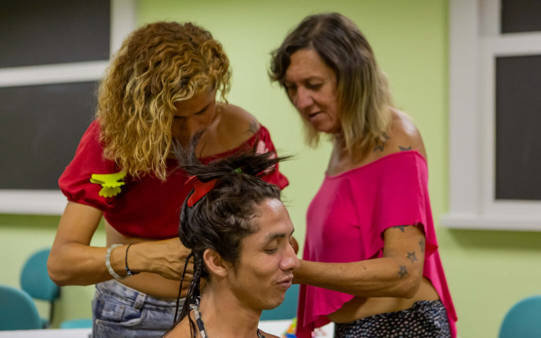 Instituto Dragão do Mar e Cineteatro São Luiz realizam projeto sociocultural com pessoas em situação de rua